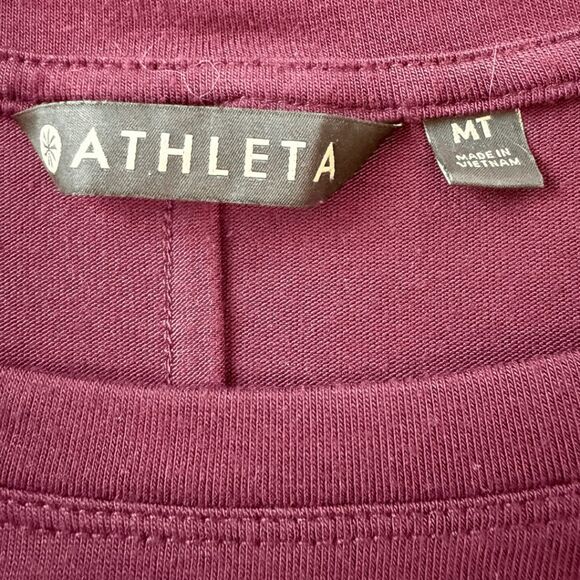 Athleta Men's Dolman Sleeve Oversized Asymmetric Jersey T-Shirt Burgundy Size MT - Picture 3 of 5